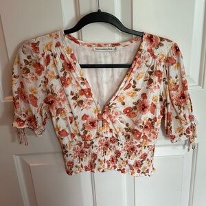 XS Floral Abercrombie Top